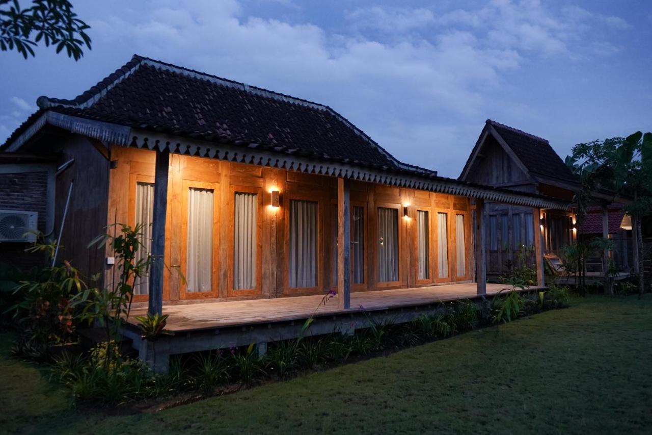 Ijen Estate Resort And Villa Banyuwangi  Exterior photo