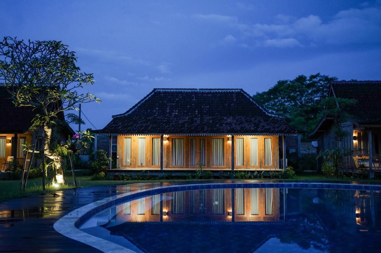 Ijen Estate Resort And Villa Banyuwangi  Exterior photo