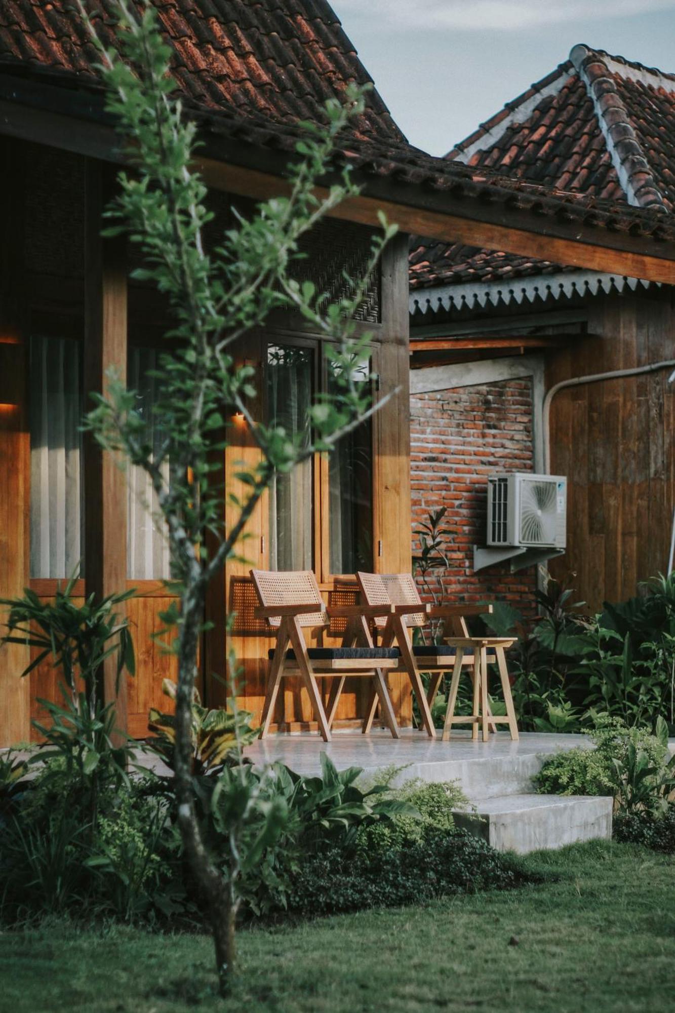 Ijen Estate Resort And Villa Banyuwangi  Exterior photo